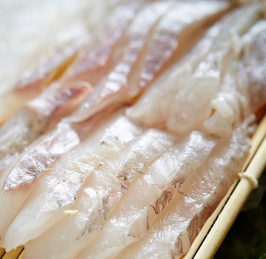 Korean Jeju Fluke (광어 회) & Japanese Seabream (Madai, 真鯛刺身) Sashimi